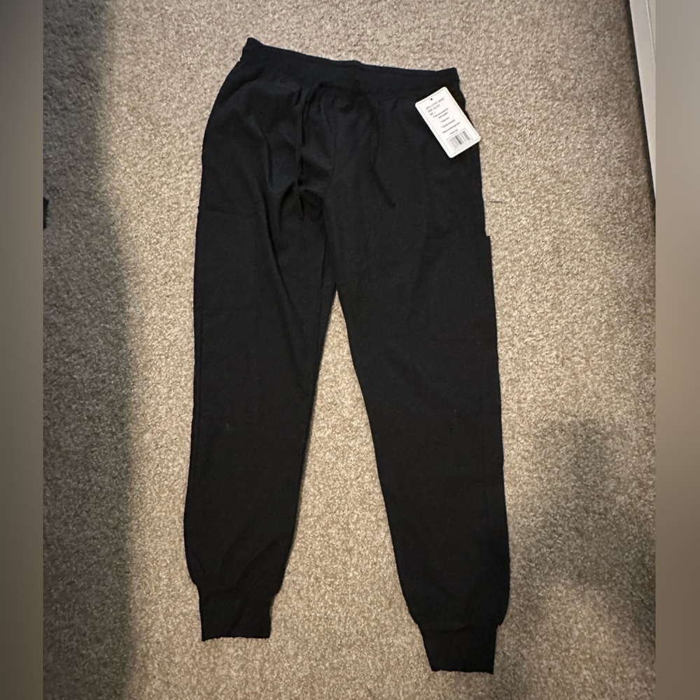 Scrub joggers
